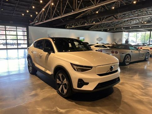 Used 2023 Volvo C40 P8 Recharge Plus AWD/4WD image 7