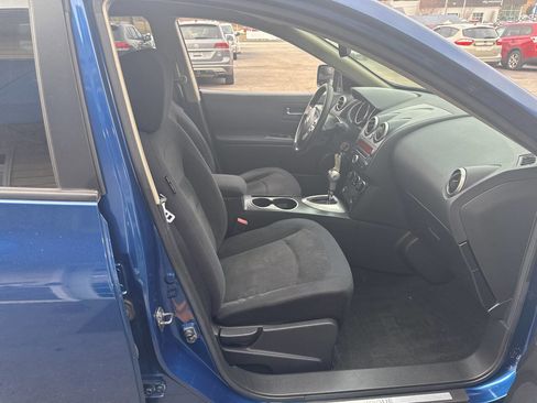 Used 2010 Nissan Rogue S w/ 360 Degree Value Pkg image 11