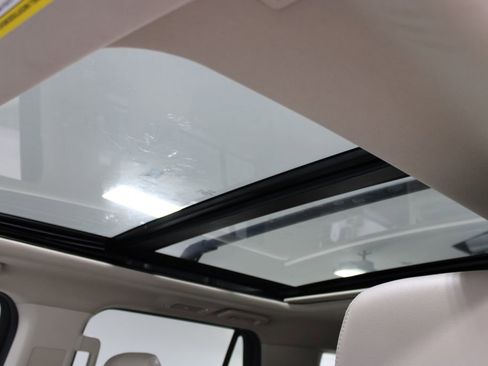 Used 2024 Ford Expedition Limited image 65