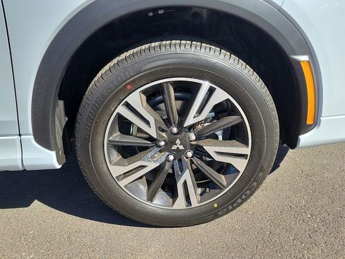 New 2026 Mitsubishi Eclipse Cross SEL image 6