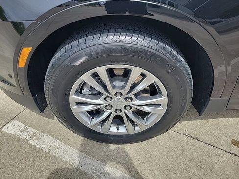 Used 2022 Cadillac XT5 Premium Luxury w/ Technology Package AWD/4WD image 38