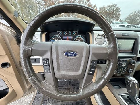 Used 2014 Ford F150 Lariat w/ Equipment Group 502A Luxury image 11