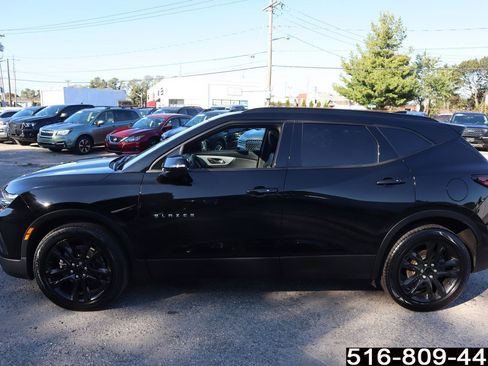 Used 2022 Chevrolet Blazer LT w/ Sound & Technology Package image 9