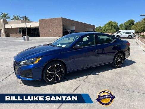 Used 2023 Nissan Altima 2.5 SR AWD/4WD image 1