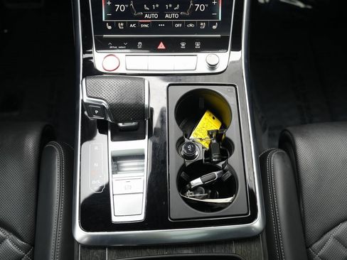 Used 2020 Audi SQ7 Prestige w/ Prestige Package image 49