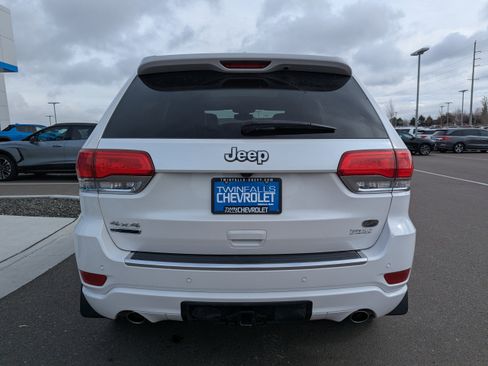 Used 2018 Jeep Grand Cherokee Overland image 34