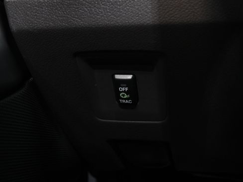 Used 2002 Ford Thunderbird Deluxe image 47