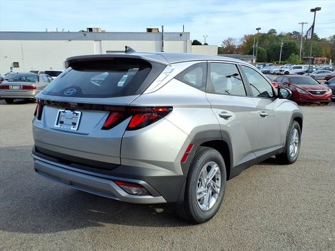 New 2026 Hyundai Tucson SE image 3