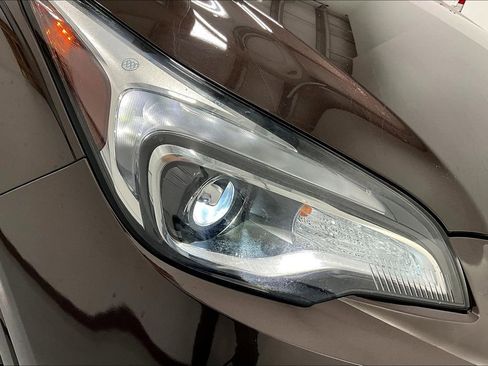 Used 2020 Buick Envision Essence image 37