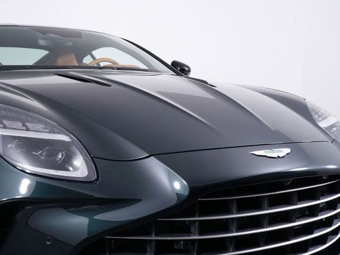 New 2026 Aston Martin V8 Vantage S image 17