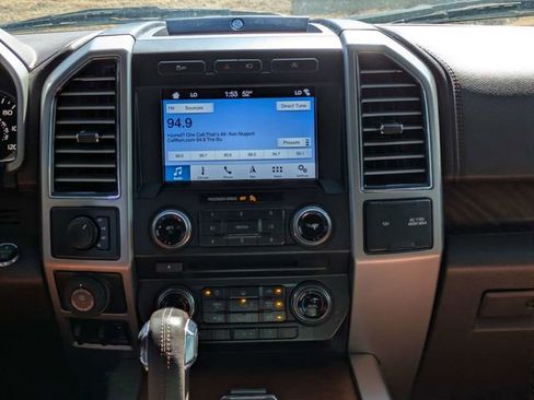 Used 2018 Ford F150 King Ranch w/ Equipment Group 601A Luxury image 18