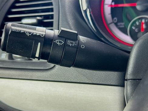 Used 2017 Dodge Grand Caravan GT image 12