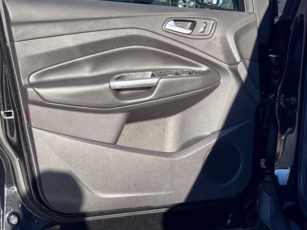 Used 2014 Ford Escape SE w/ Equipment Group 201A AWD/4WD image 18