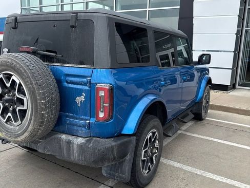 Used 2023 Ford Bronco Outer Banks AWD/4WD image 4