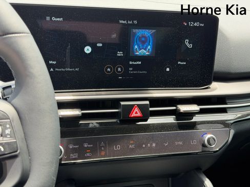 New 2026 Kia Sportage SX FWD image 15