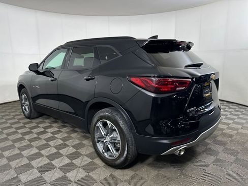 Used 2024 Chevrolet Blazer LT w/ Convenience Package FWD image 5