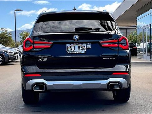 Used 2024 BMW X3 sDrive30i w/ Convenience Package image 4
