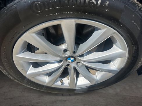 Used 2019 BMW 740i xDrive AWD/4WD image 17