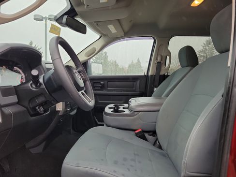 Used 2018 RAM 1500 Express image 15