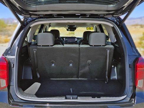 Used 2025 Hyundai Palisade XRT image 5