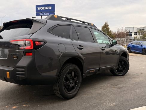 Used 2024 Subaru Outback Wilderness image 13