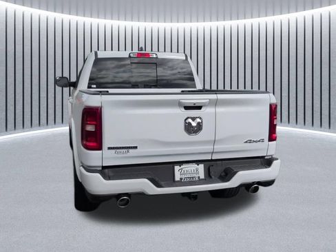 New 2026 RAM 1500 Big Horn AWD/4WD image 12