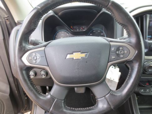Used 2016 Chevrolet Colorado Z71 AWD/4WD image 14