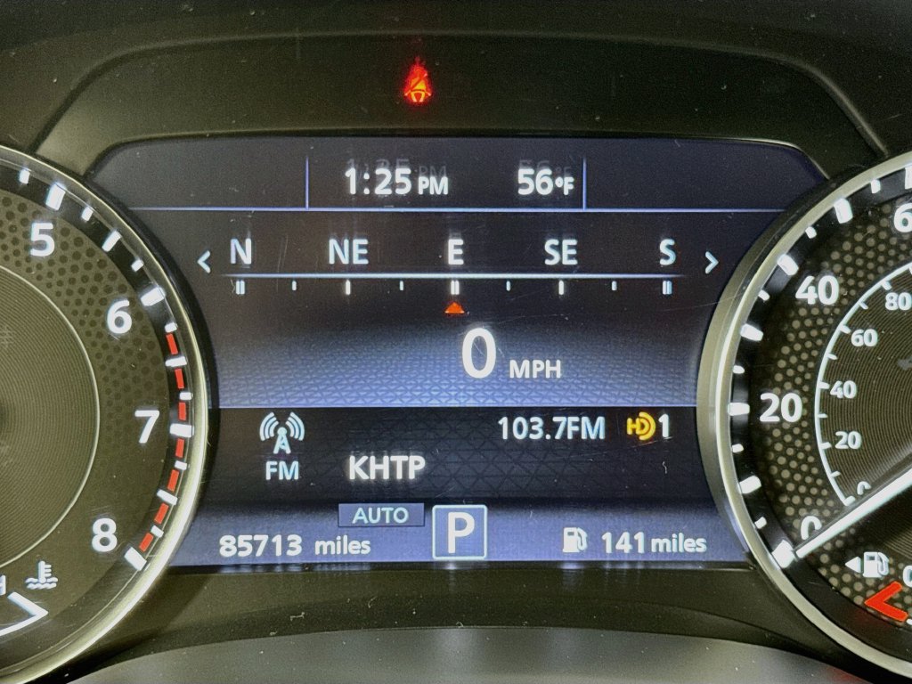 Used 2021 Nissan Armada SV AWD/4WD image 25