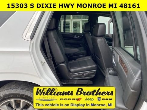 Used 2022 Chevrolet Tahoe LT w/ Luxury Package image 30