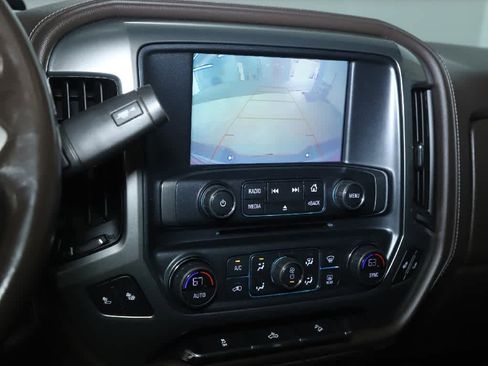 Used 2018 Chevrolet Silverado 1500 LTZ Z71 AWD/4WD image 29