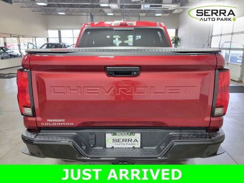Certified 2024 Chevrolet Colorado Z71 w/ Z71 Convenience Package 2 image 6