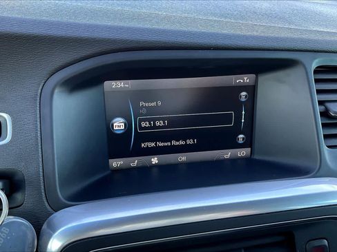 Used 2015 Volvo S60 T5 Premier image 24