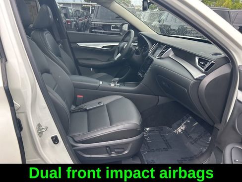 Used 2021 INFINITI QX50 Luxe FWD image 23