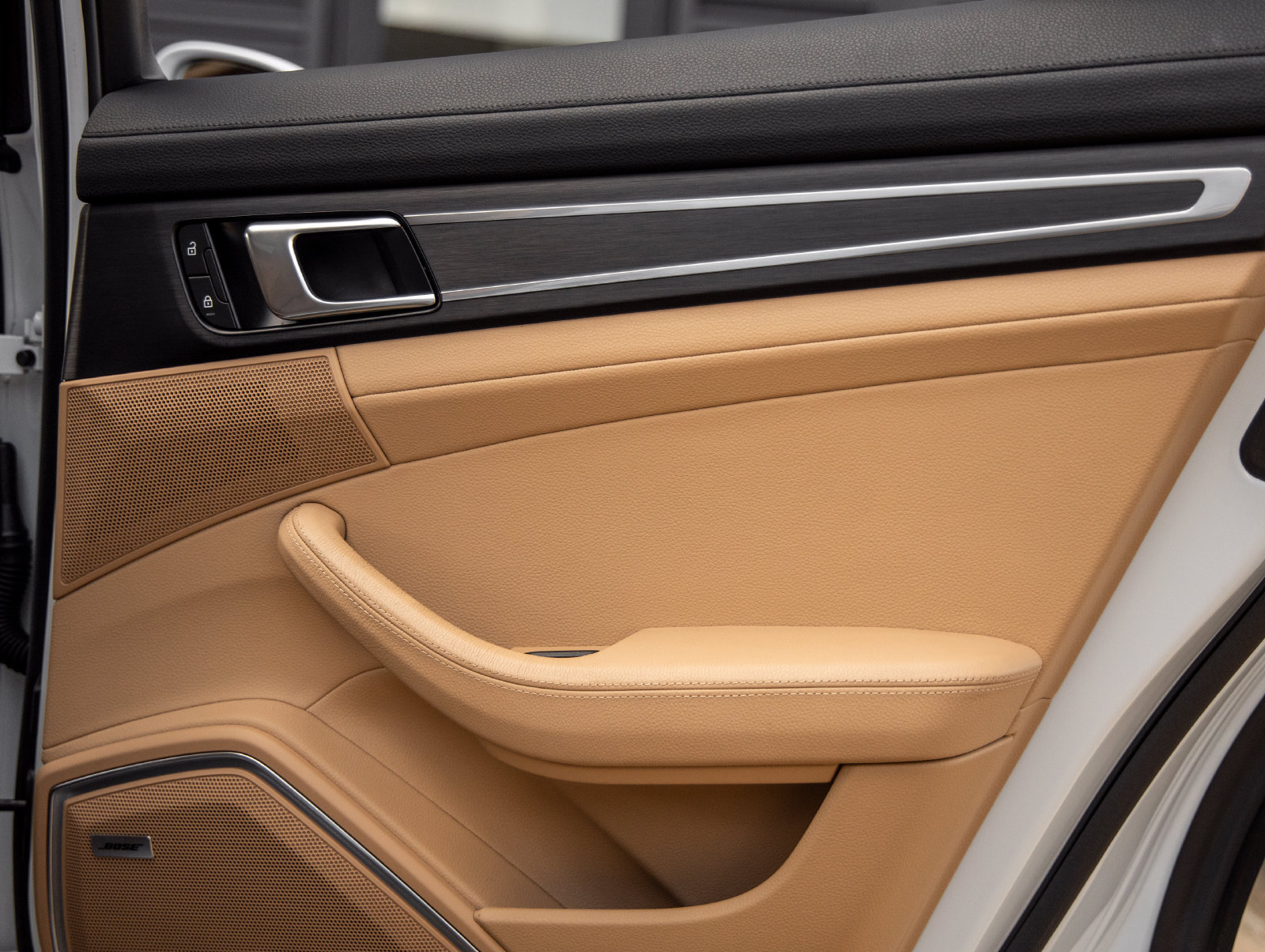 Certified 2023 Porsche Panamera Platinum Edition RWD image 39