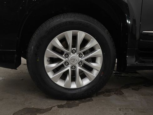 Used 2016 Lexus GX 460 image 24
