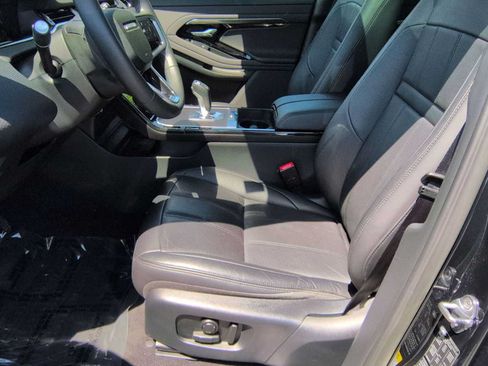 Used 2023 Land Rover Range Rover Evoque S AWD/4WD image 17