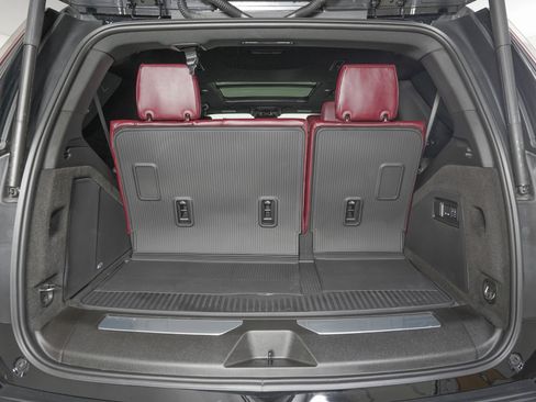 Used 2026 Cadillac Escalade Sport w/ LPO, ONYX Package image 11