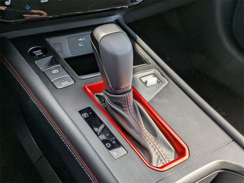 New 2026 Nissan Kicks SR w/ Cold Weather Package image 16