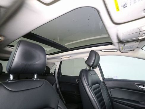 Used 2024 Ford Edge SEL w/ Convenience Package image 18