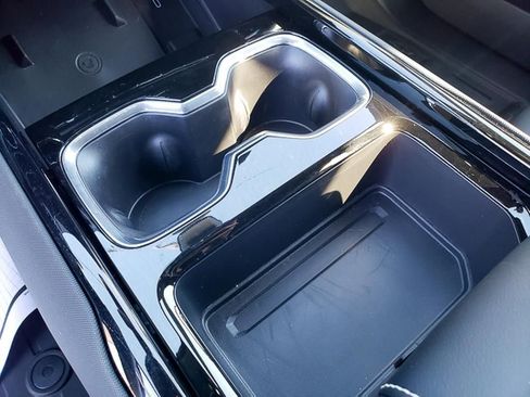 New 2026 Chevrolet Silverado EV LT AWD/4WD image 13