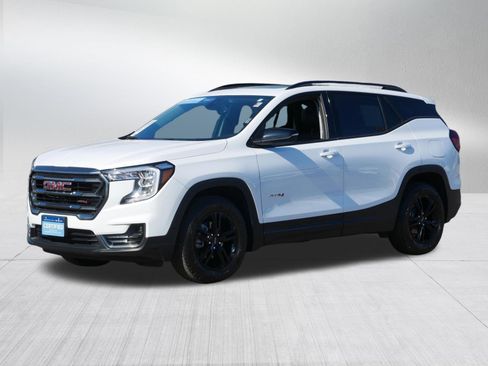 Used 2023 GMC Terrain AT4 w/ Infotainment Package II image 3