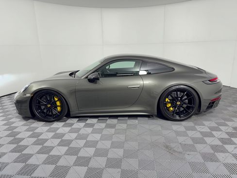 Used 2020 Porsche 911 Carrera 4S w/ Sport Package AWD/4WD image 2