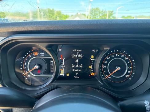 New 2026 Jeep Wrangler Unlimited Sport AWD/4WD image 11