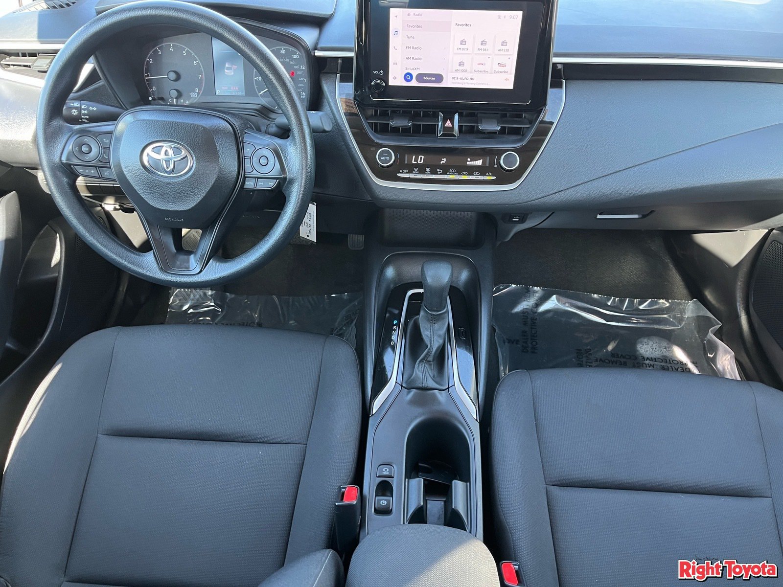 Certified 2025 Toyota Corolla LE FWD image 16