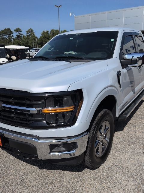 Used 2025 Ford F150 XLT w/ Equipment Group 302A MID AWD/4WD image 11