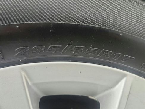 Used 2017 Volkswagen Tiguan Limited w/ Premium Package image 34