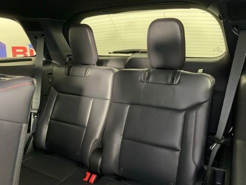 New 2025 Ford Explorer ST-Line w/ Premium Package image 17