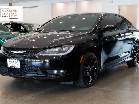 Used 2015 Chrysler 200 S w/ Navigation & Sound Group I AWD/4WD image 1