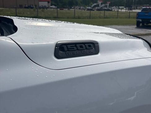 Used 2020 RAM 1500 Big Horn AWD/4WD image 11