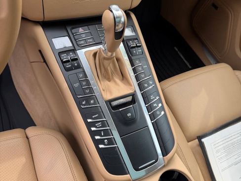 Used 2015 Porsche Macan S AWD/4WD image 56